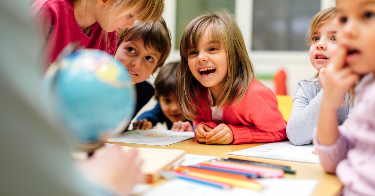 De Yngste Barna I Skolen: Lek Og Læring, Arbeidsmåter Og Læringsmiljø ...