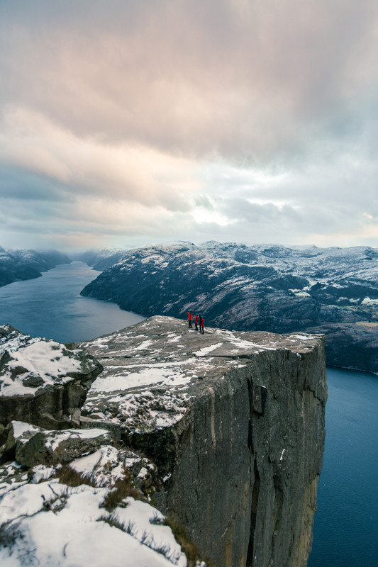 Snø på Preikestolen 