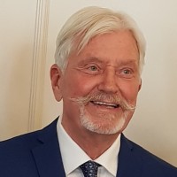 Jan Erik Karlsen, professor emeritus